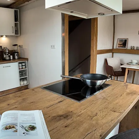 Auszeit & - Laendliche Fachwerkhaushaelfte * Nuembrecht