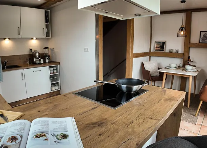 Auszeit & - Laendliche Fachwerkhaushaelfte * Nuembrecht