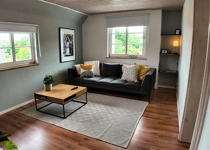 Auszeit & - Laendliche Fachwerkhaushaelfte