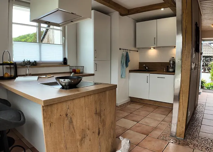 Auszeit & - Laendliche Fachwerkhaushaelfte *